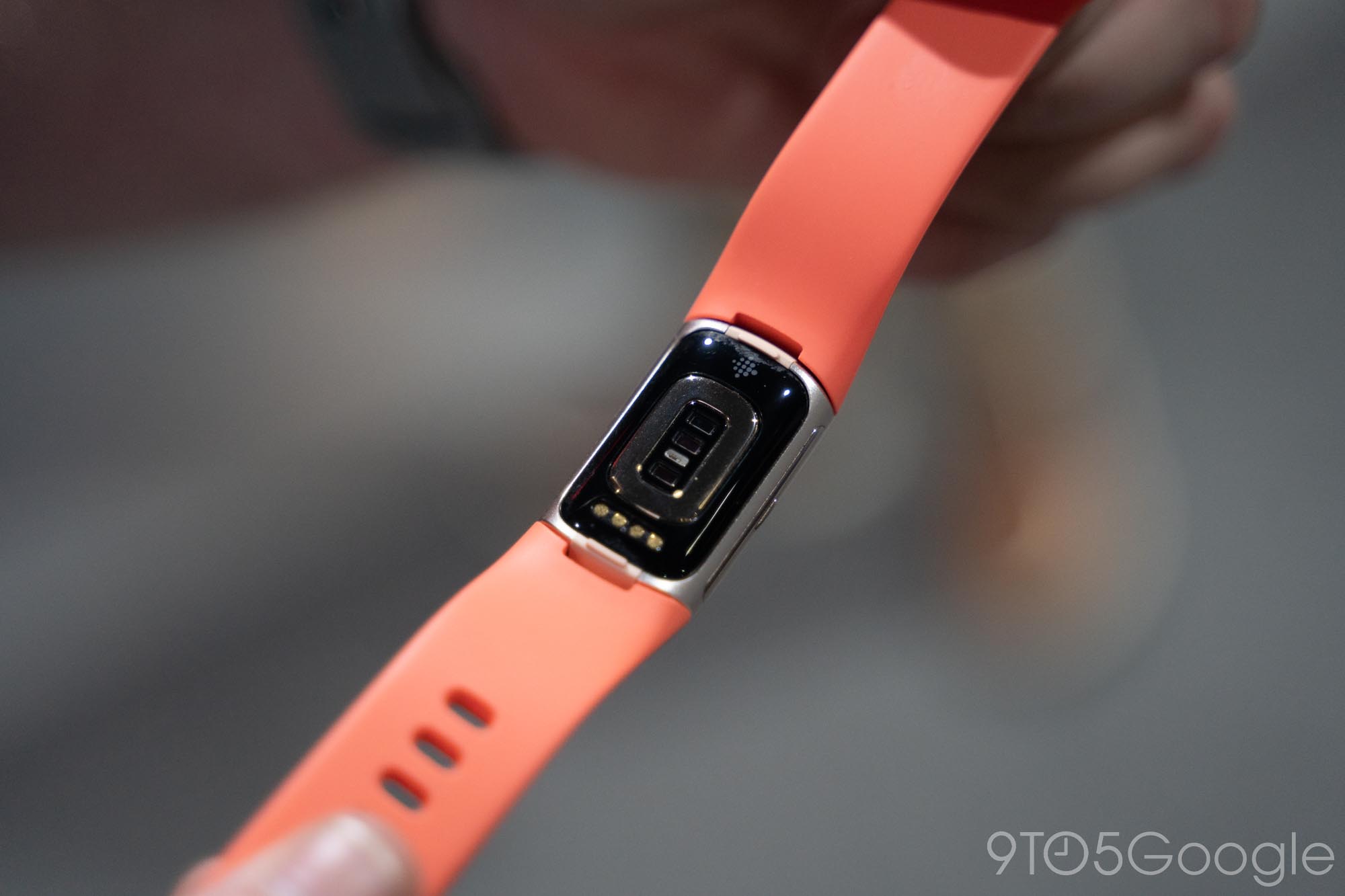 Revisión De Fitbit Charge 6: Un Pixel Watch Lite Con Cualquier Otro Nombre 12 Fitbit Carga 6 Frecuencia Cardíaca