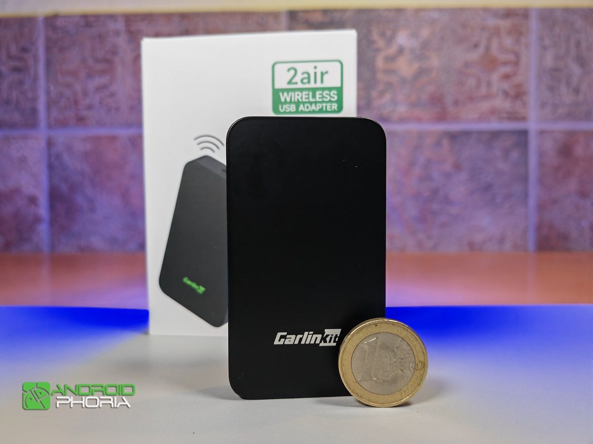 Carlinkit 5.0 (2Air) Review: Adapter For Using Android Auto Wirelessly 1 Carlinkit 5.0 (2Air) Compact Design