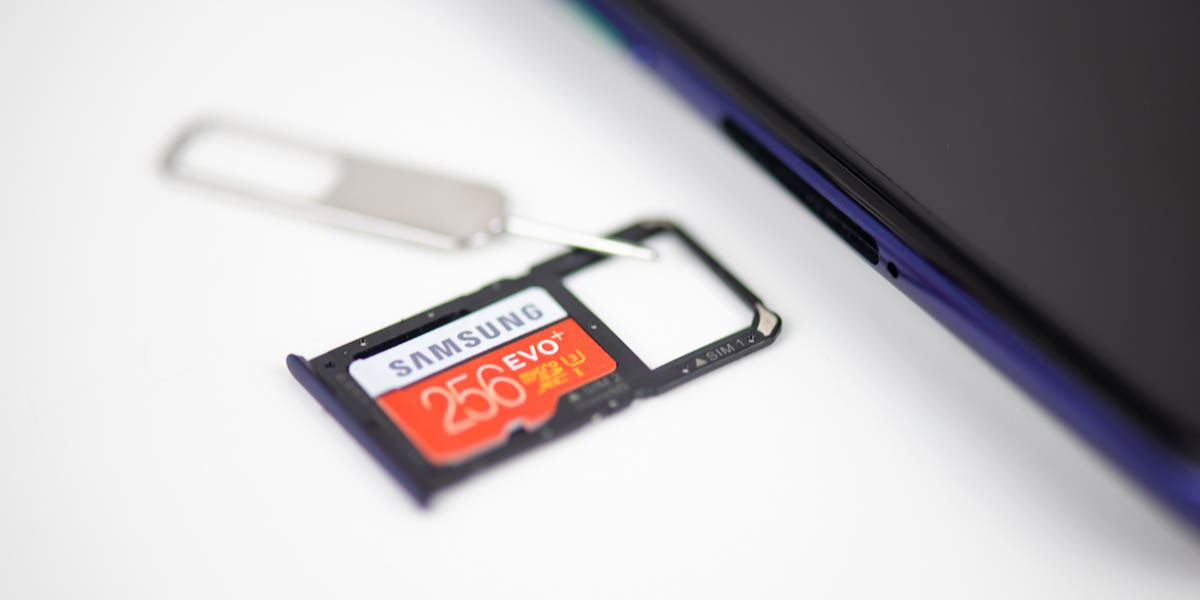 El Samsung Galaxy S23 Fe No Tiene Ranura Microsd Para Ampliar Almacenamiento