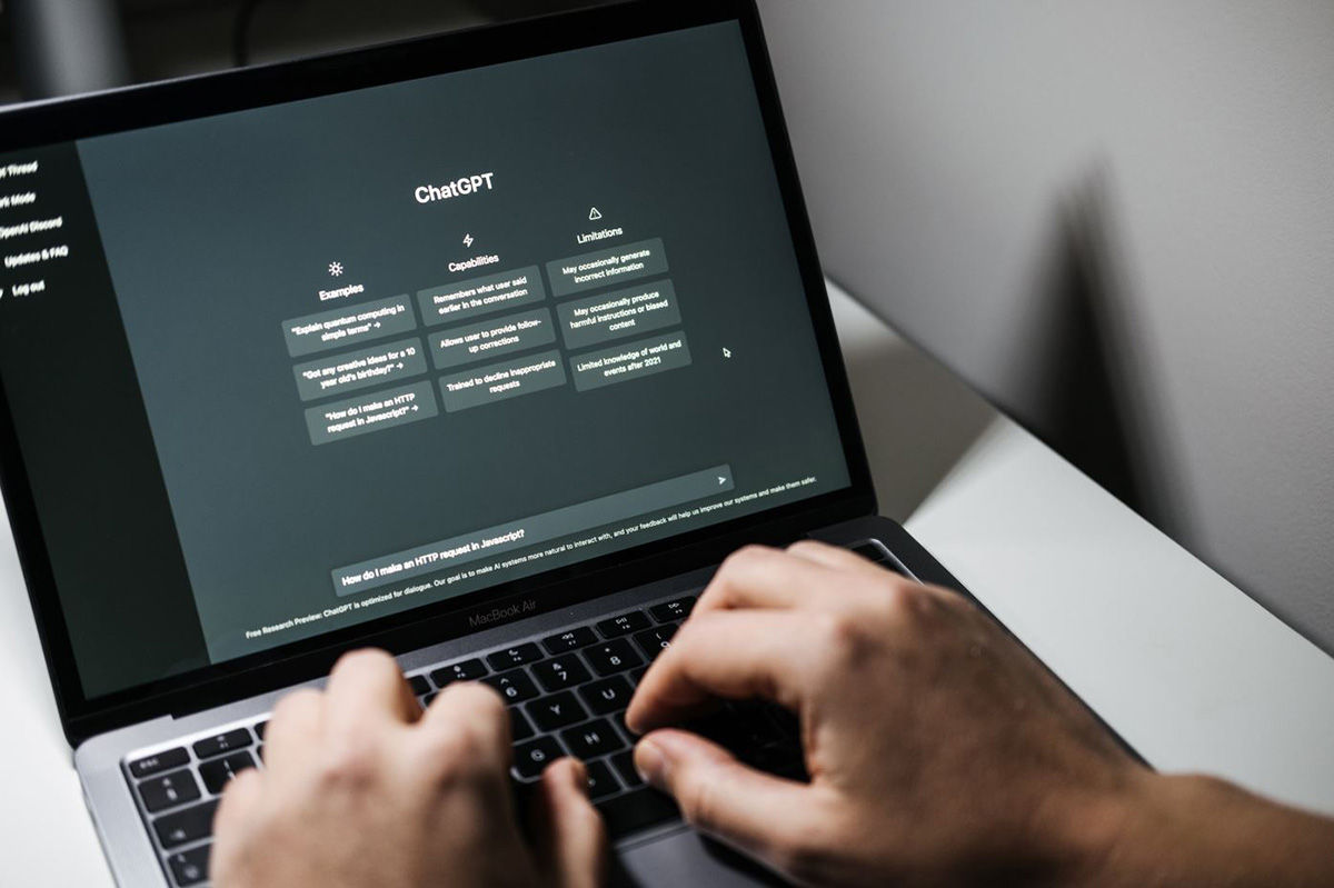 Read And Analyze The Pdf File For Free With Chatgpt