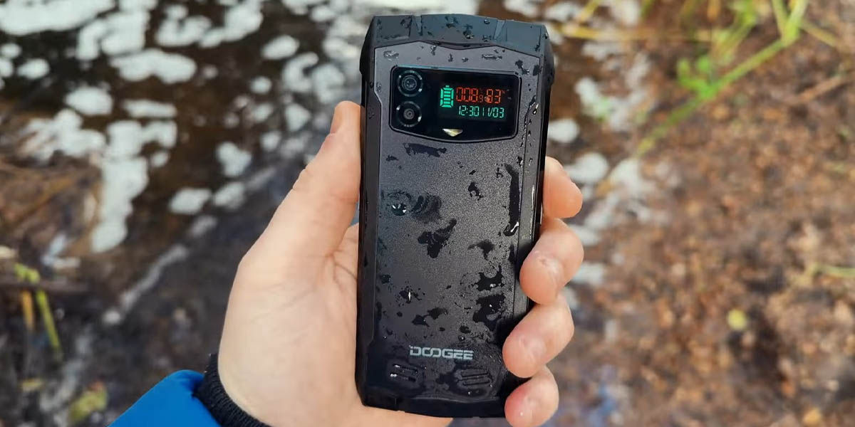 Doogee Smini Compact And Powerful Waterproof Mobile