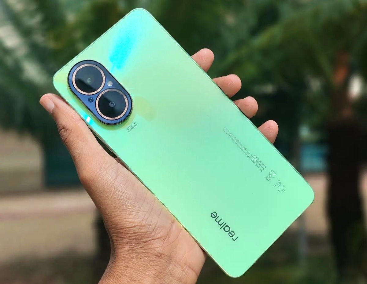 Realme C67 Cheap Phone From 2024 With 3.5 Mm Headphone Jack