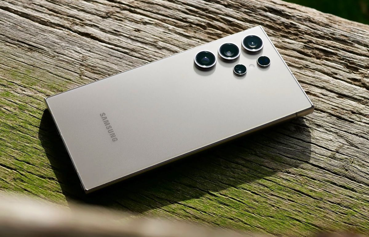 Galaxy S24 Ultra Luxury Mobile