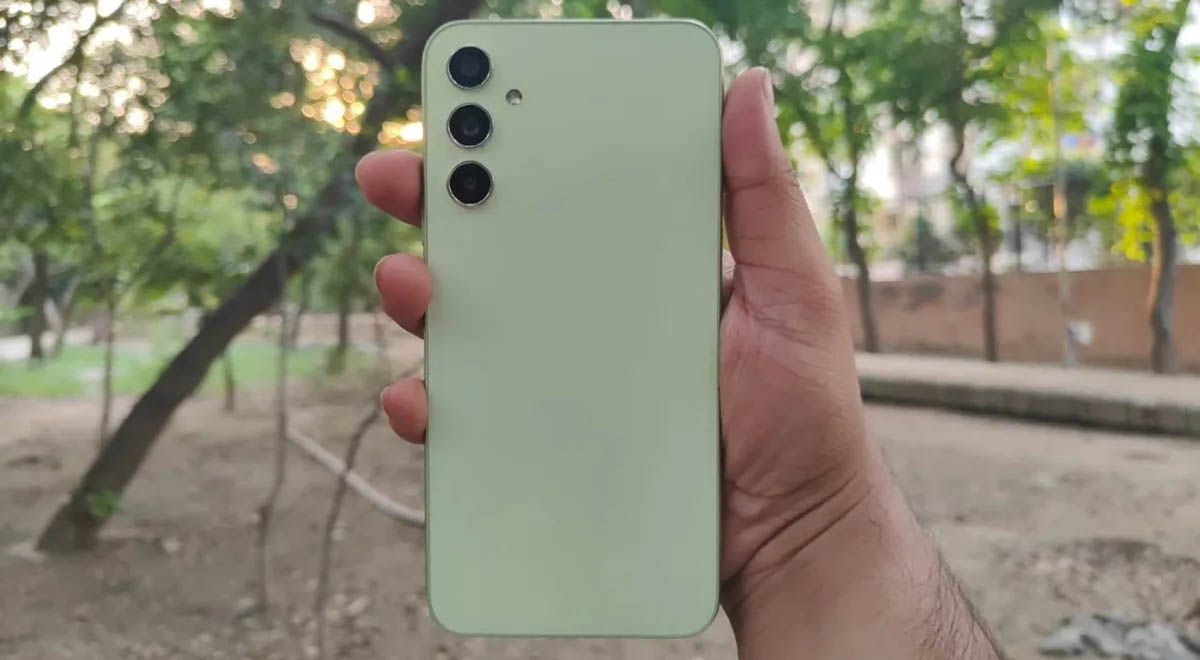 Samsung Galaxy A35 Vs Galaxy A34 Comparison Battery Screen Software