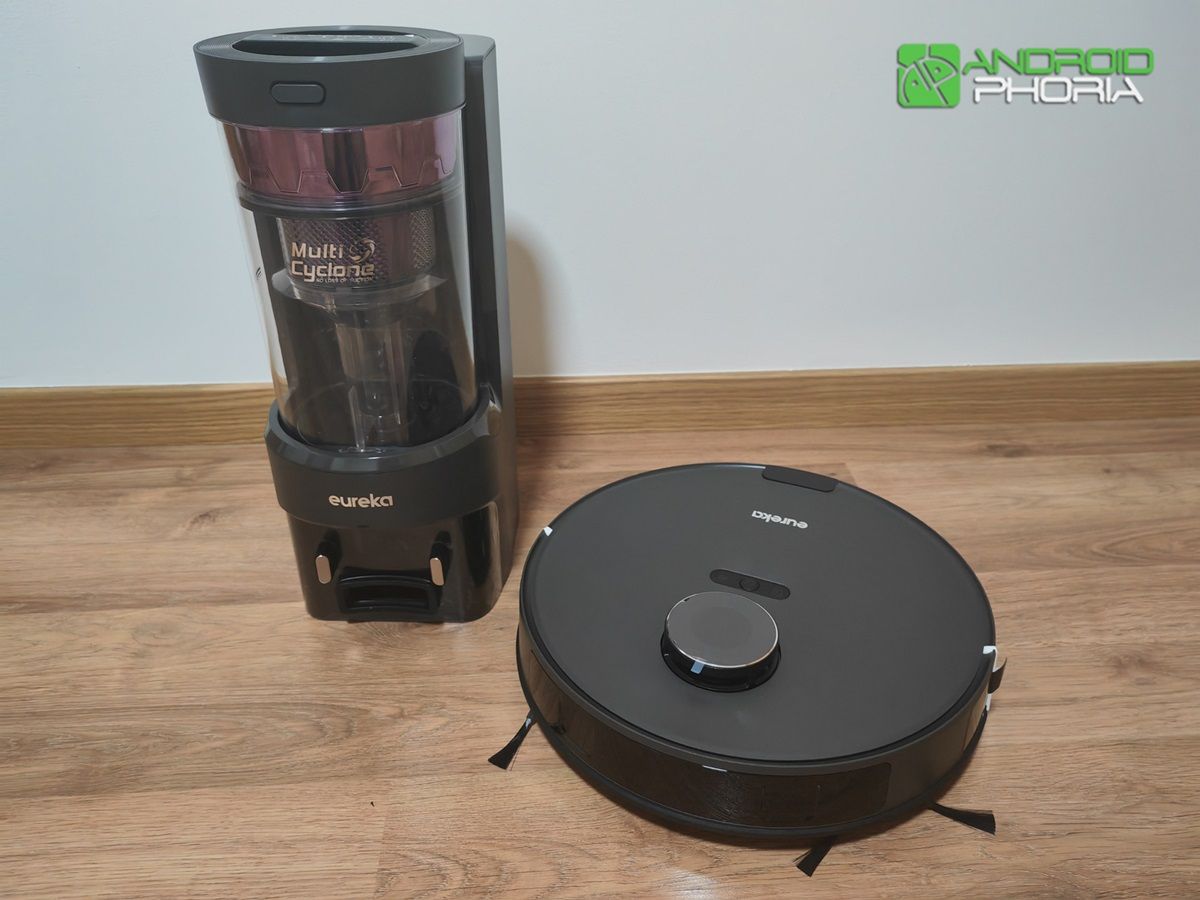 Eureka E10S Robot With Self Emptying Base