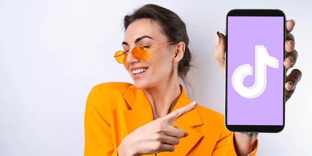 Tiktok Violeta La Versión Para Adultos Cómo Descargarla